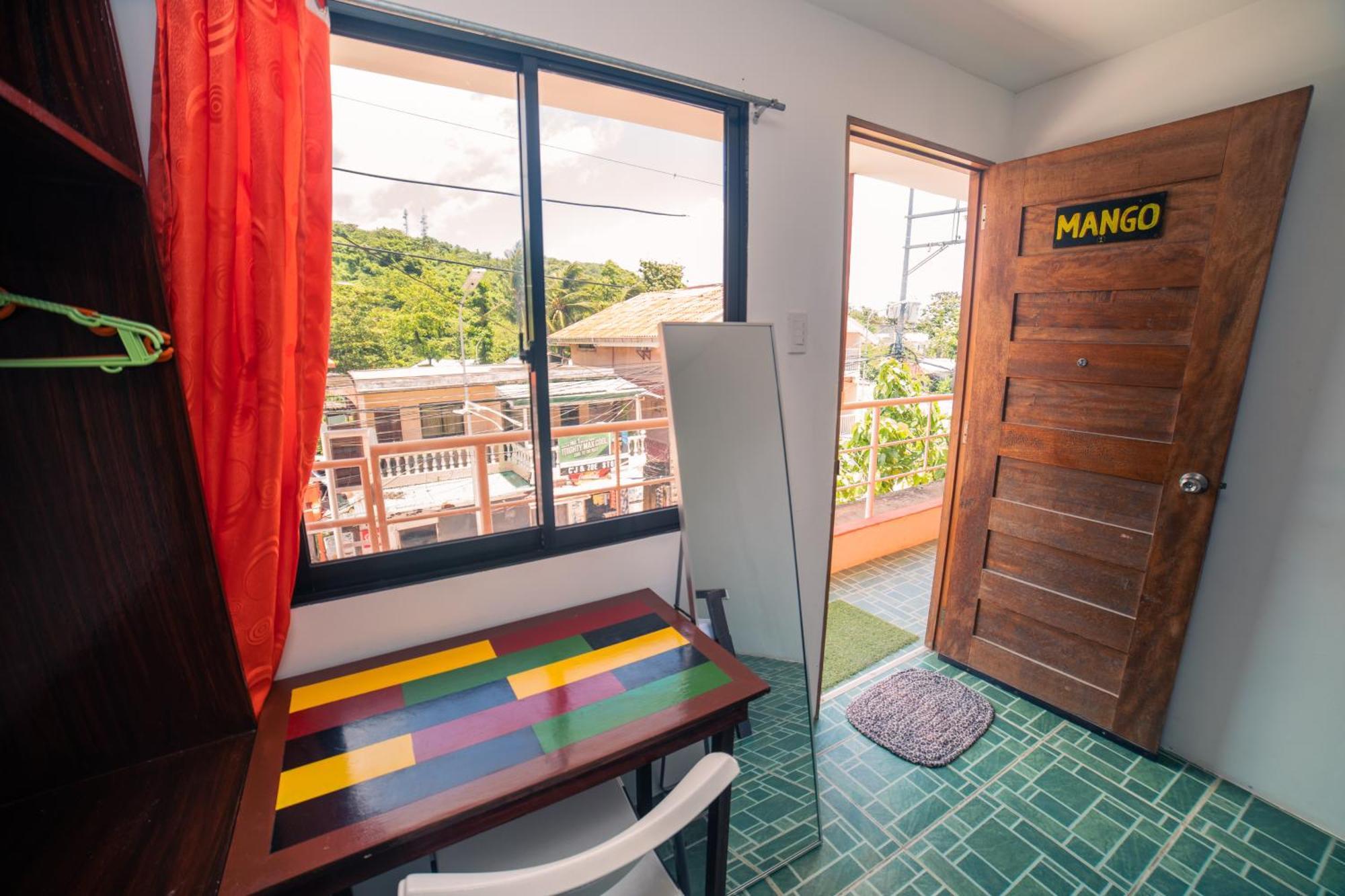 Chill Out Hostel Balabag  Dış mekan fotoğraf