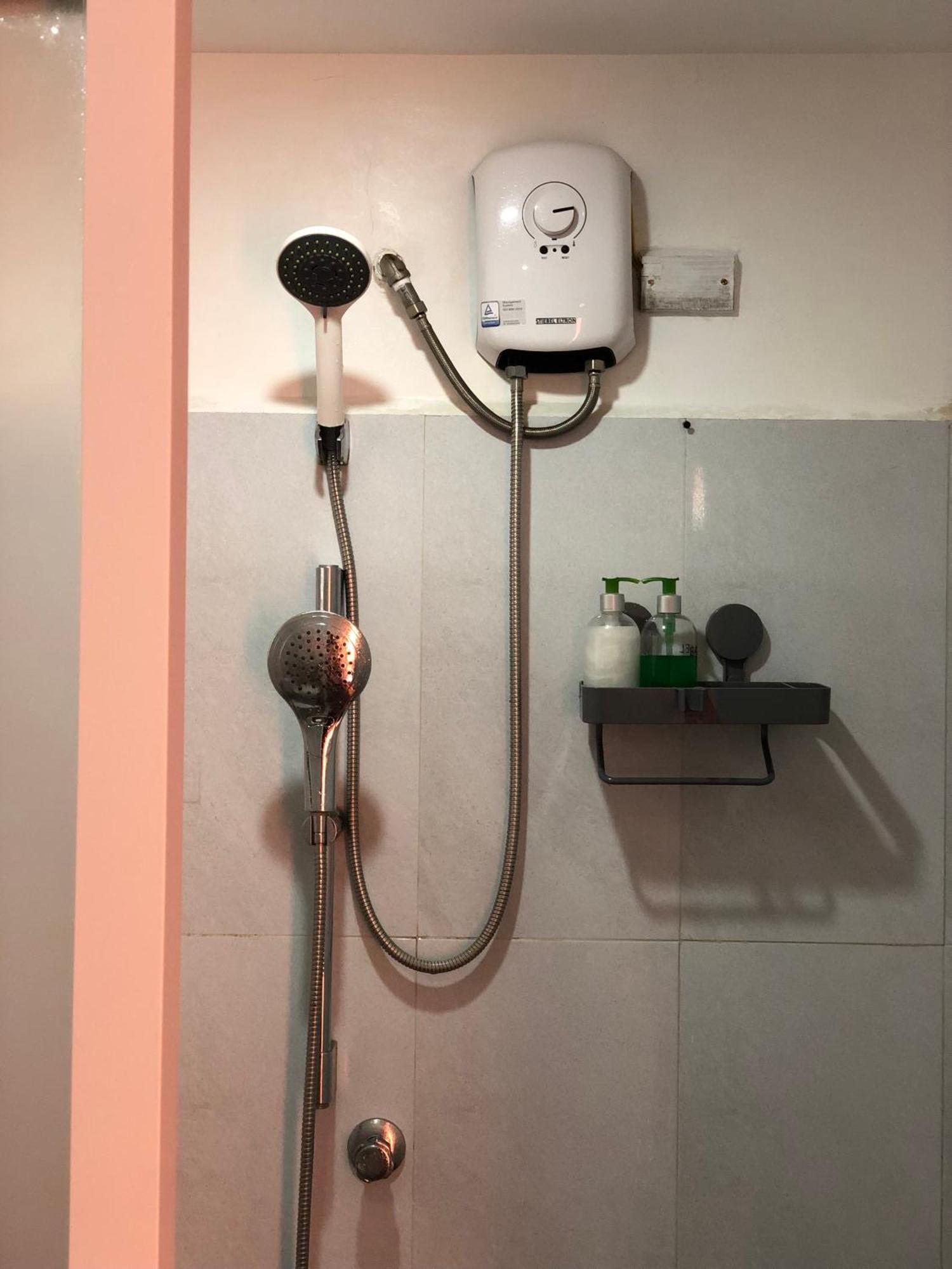 Chill Out Hostel Balabag  Dış mekan fotoğraf