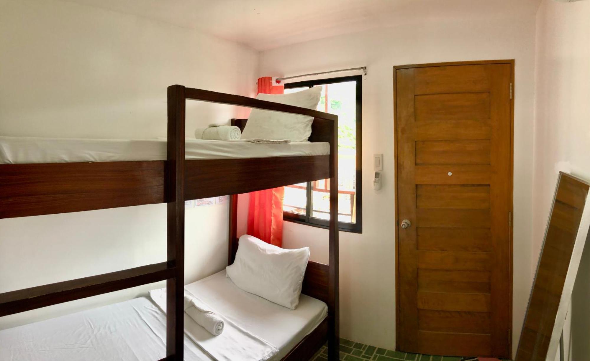 Chill Out Hostel Balabag  Dış mekan fotoğraf