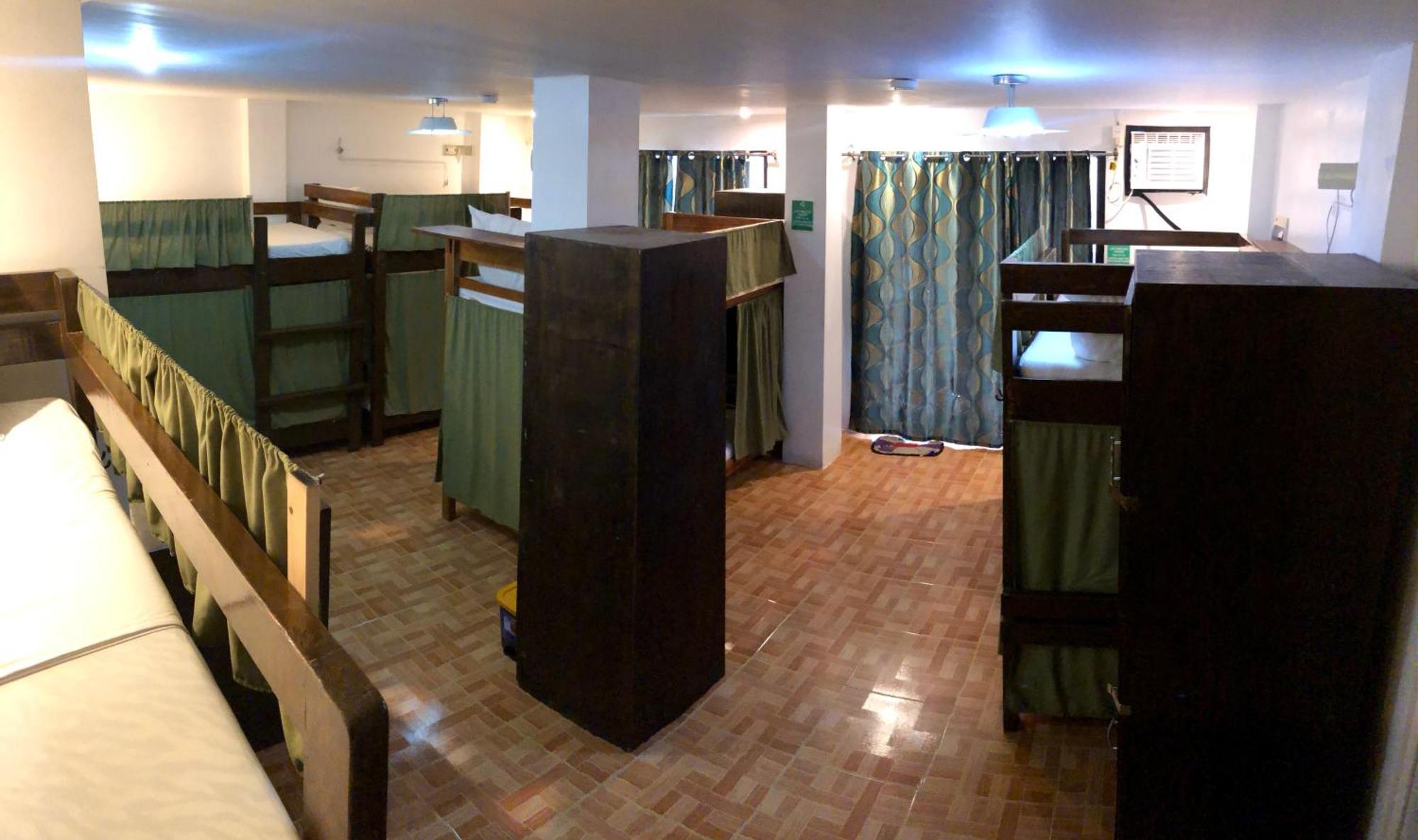 Chill Out Hostel Balabag  Dış mekan fotoğraf