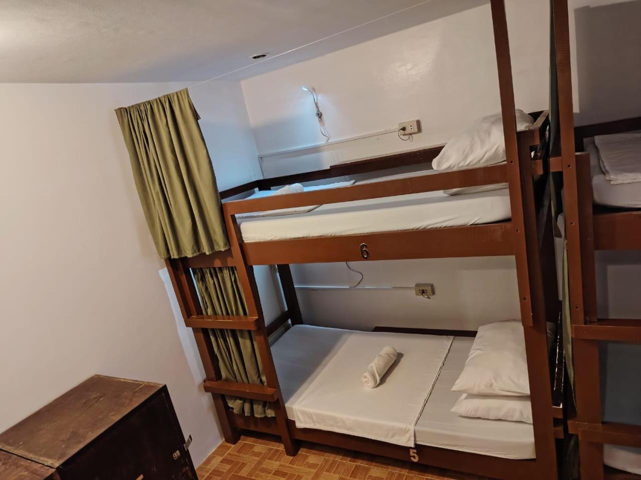 Chill Out Hostel Balabag  Dış mekan fotoğraf